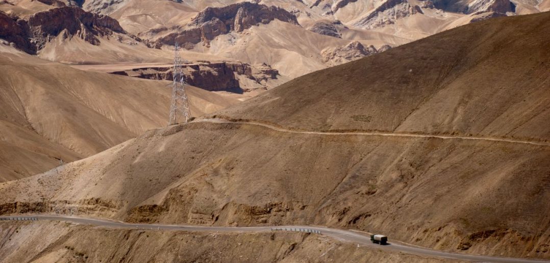 The mighty curvy roads to Leh Ladakh