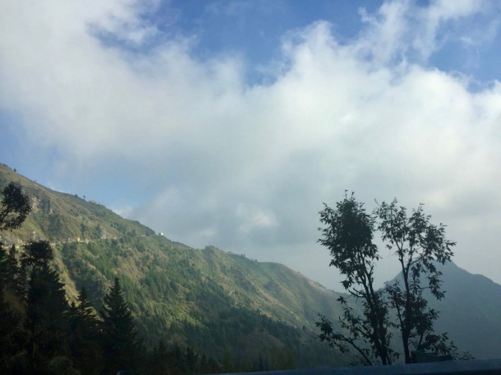 Views on the way from Mussoorie to Dhanaulti