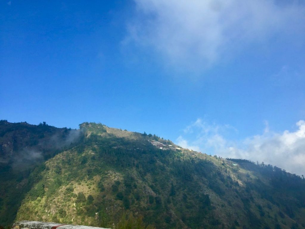 Views on the way from Mussoorie to Dhanaulti