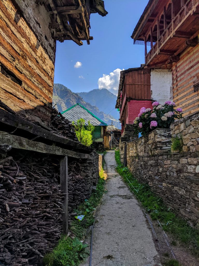 The Many little hamlets in Parvati Valley