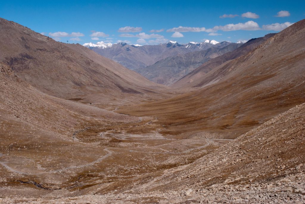 Need a plan to make a Ladakh trip in 9 days?
