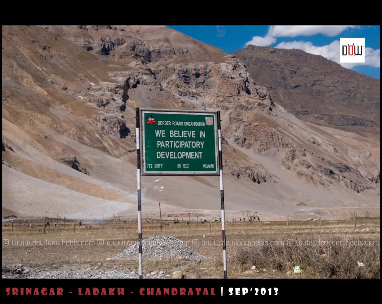 Cannot agree more than that... A slogan on Srinagar - Leh Highway